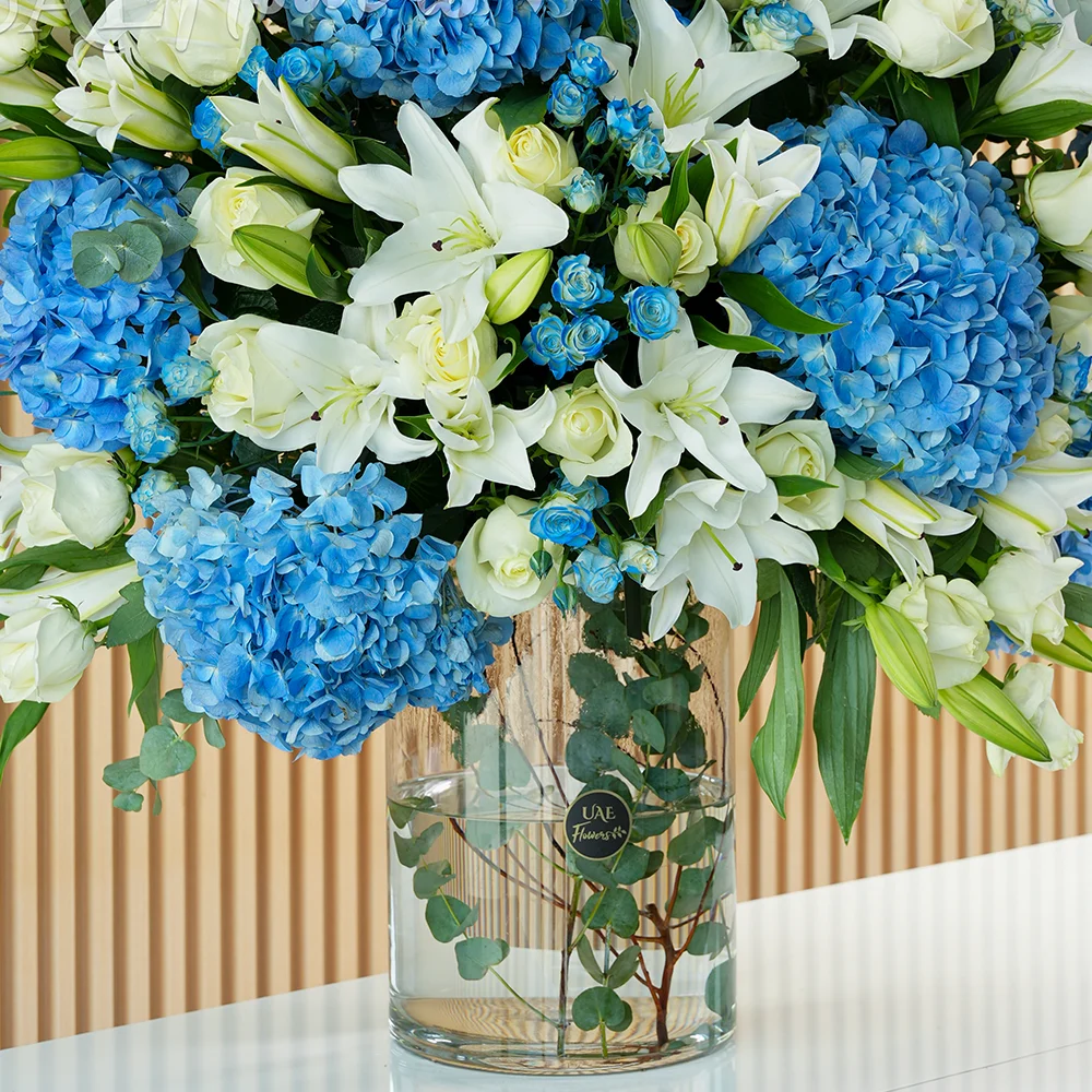 White & Blue flower Vase