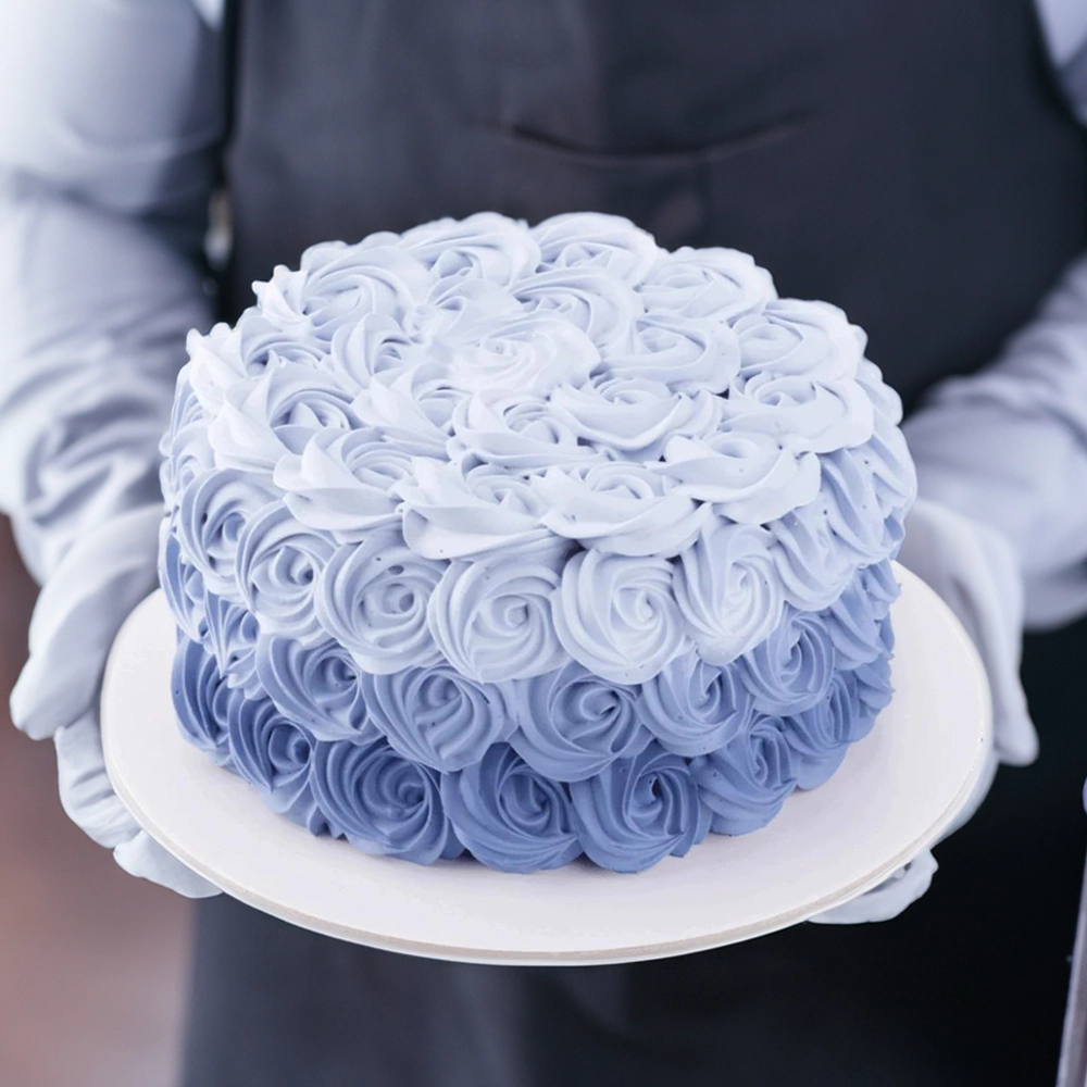 A 1 kg of purple rose swirl cake