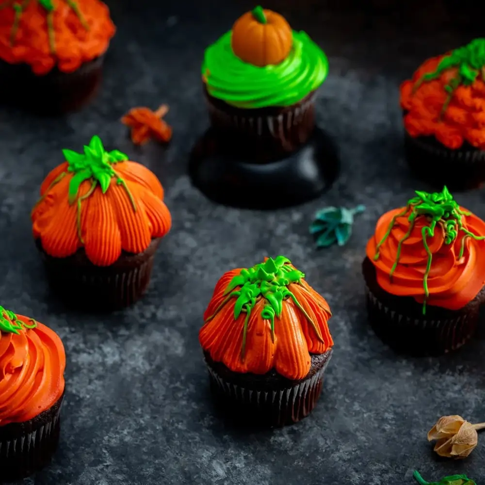 Set of 6 pumpkin-themed Halloween cupcakes for festive celebrations