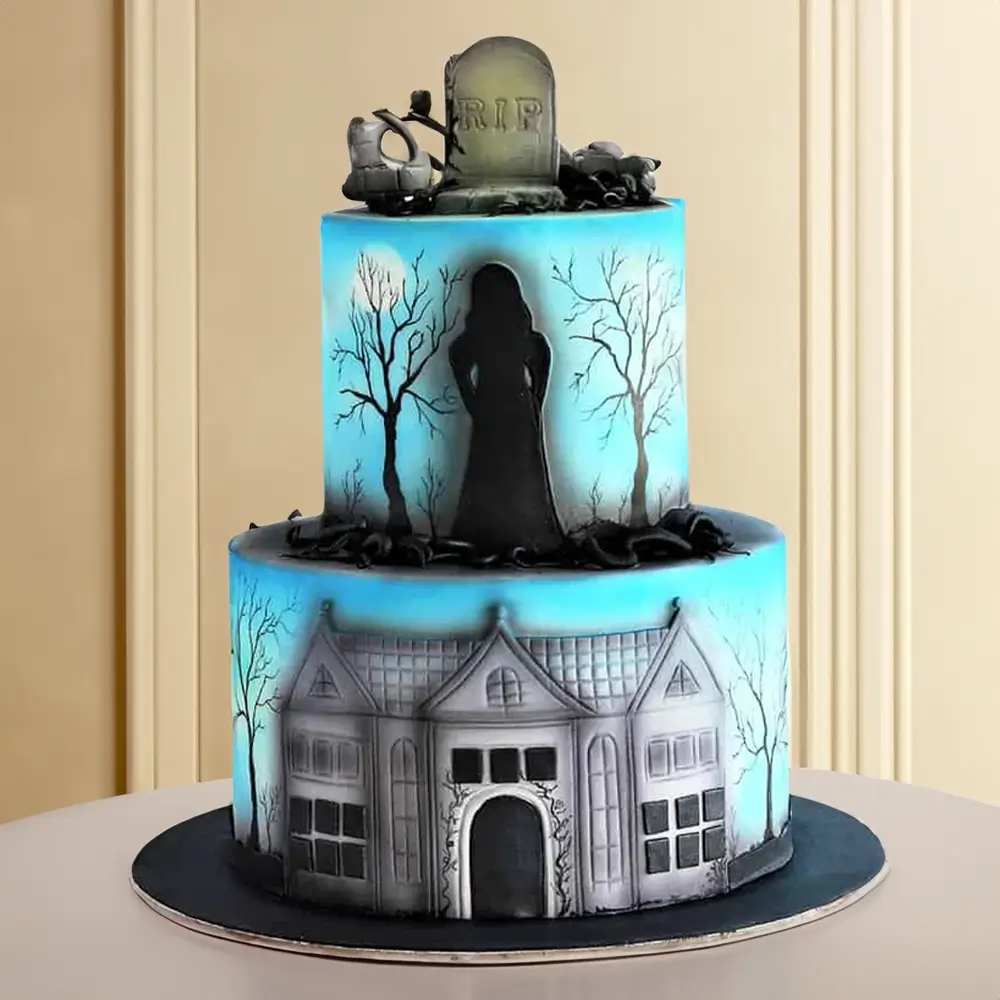 A reaper cake weighing 5 kg and filled with chocolate ganache