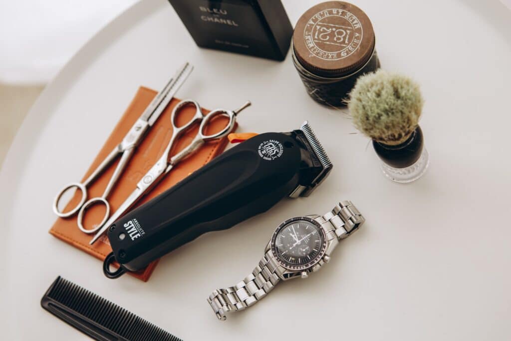 Beard trimmer set as a gift idea for men