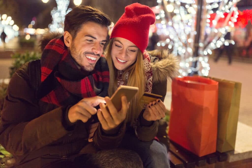 Smartphone is the best New Year Gift Ideas for Men